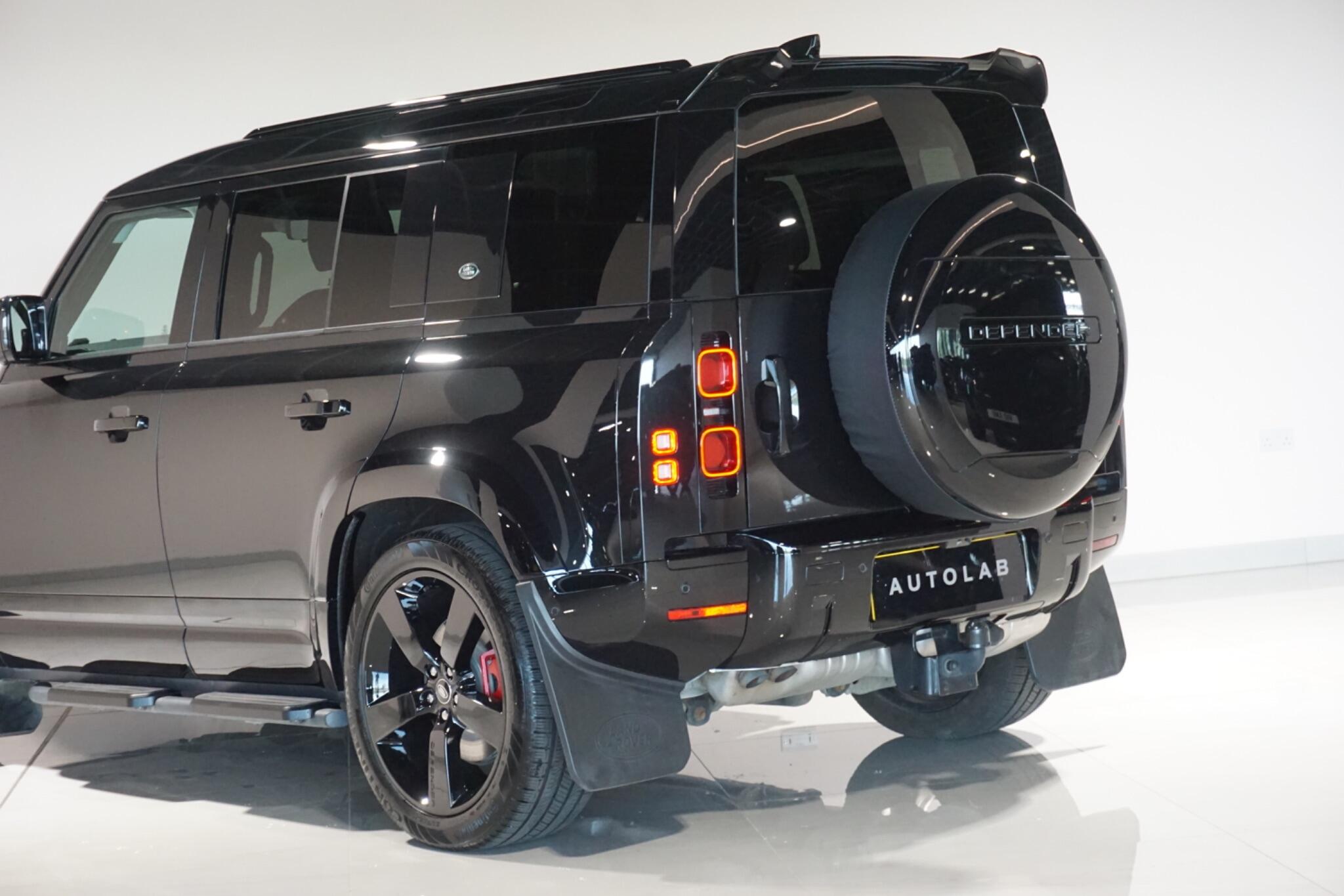 Land Rover Defender 110 3.0 D250 MHEV XS Edition SUV 5dr Diesel Auto 4WD Euro 6 (s/s) (250 ps)